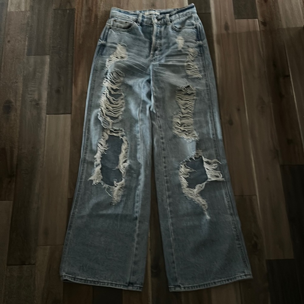 Wide leg jeans
